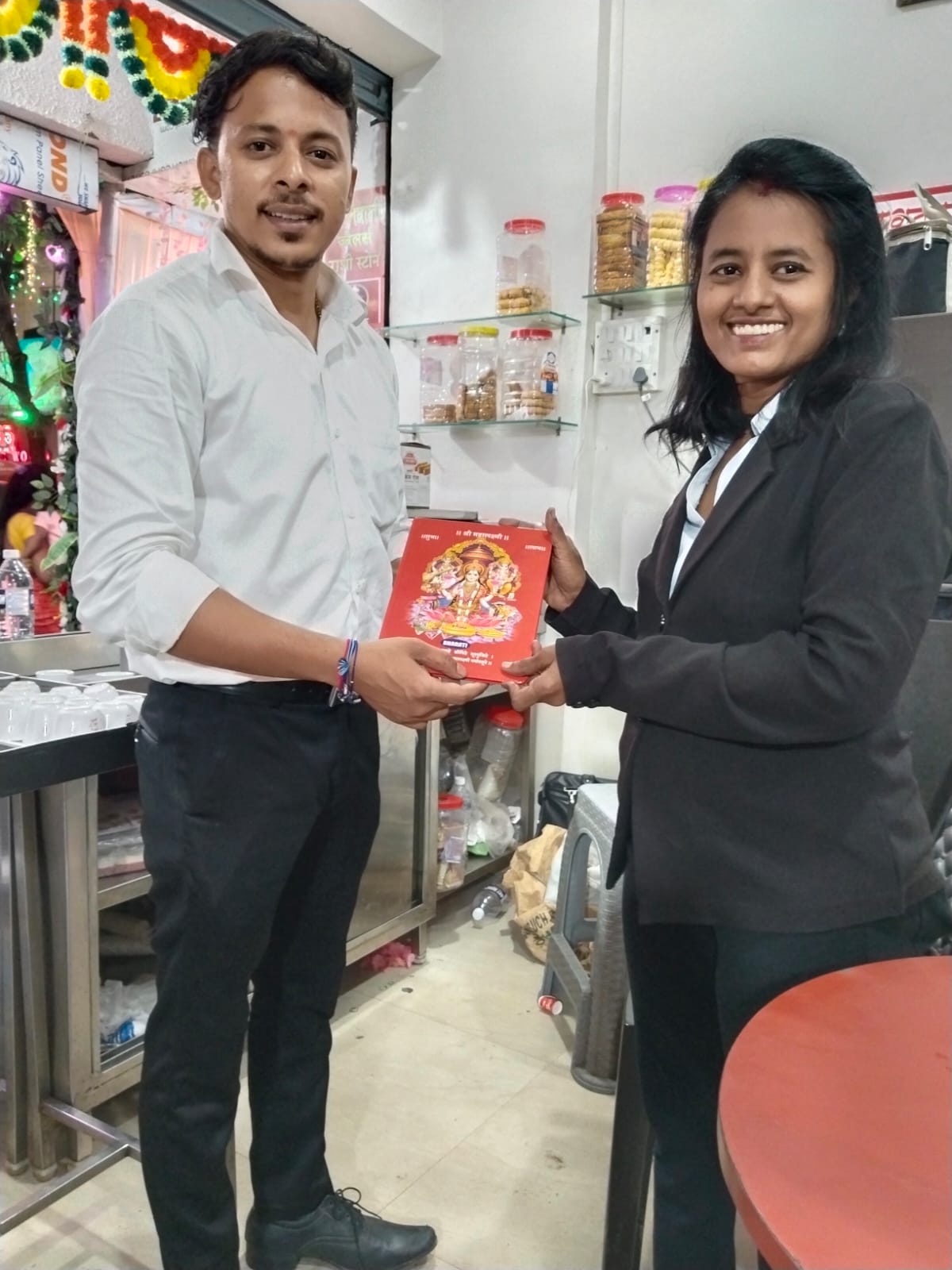 Advocate and Owner of Pwar tea stall and snack centre
